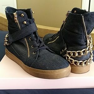 Dark blue denim high top tennis shoes